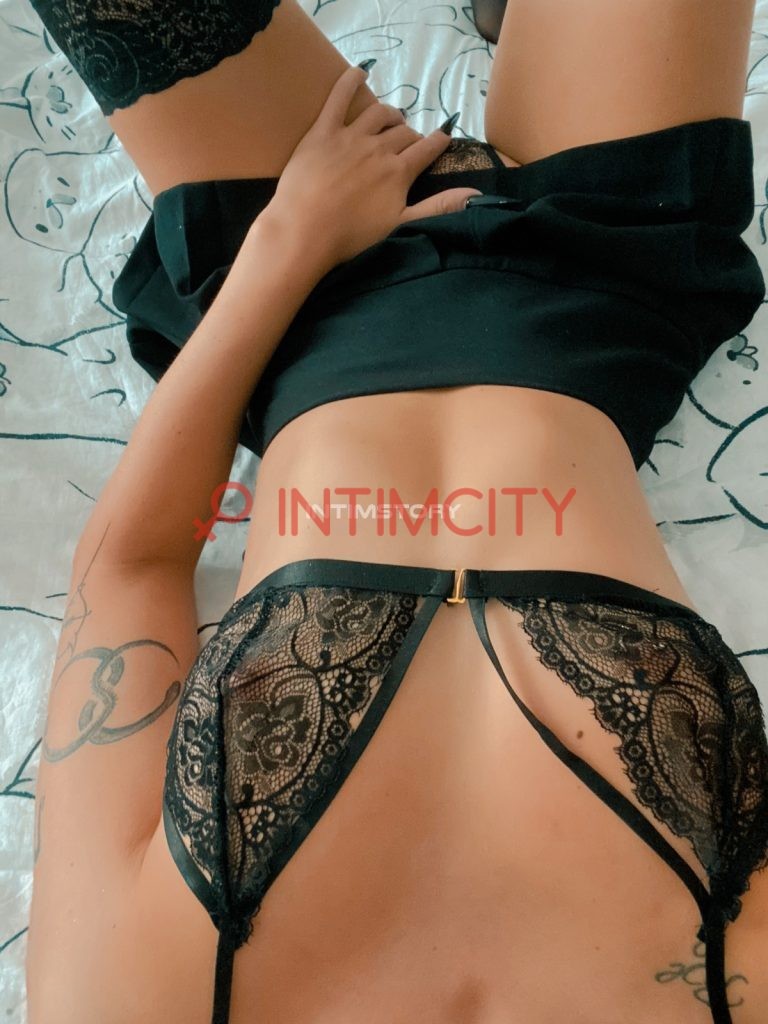 Элитная проститутка Крис IntimCity